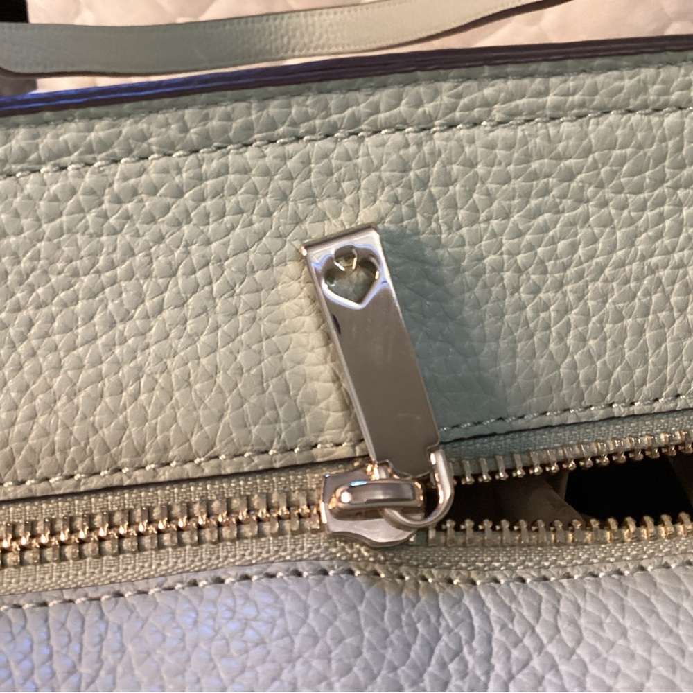 Kate Spade NWT sea foam green pebbled leather tote with bow tie tassel on front - Picture 7 of 15